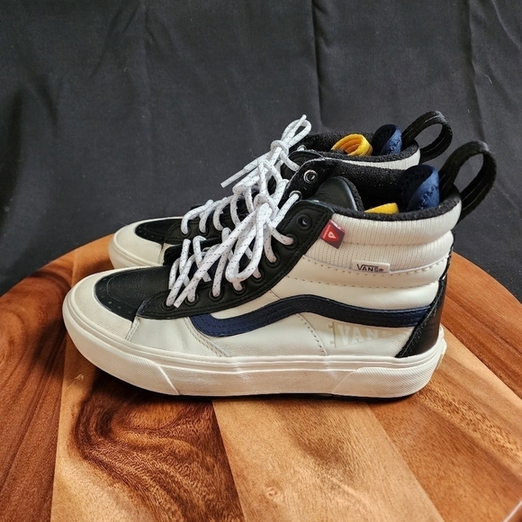 Vans SK8-Hi 2 Varsity Black Blue Marshmallow Shoes Men's Sz 6.5 Women's Sz 8 - Picture 3 of 8